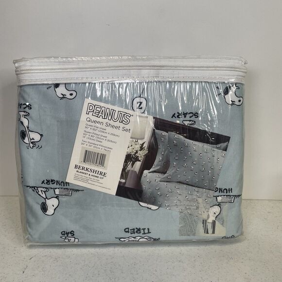 Peanuts Berkshire Snoopy Woodstock 4 Piece Grey Queen Sheet Set 70 years - Picture 2 of 3